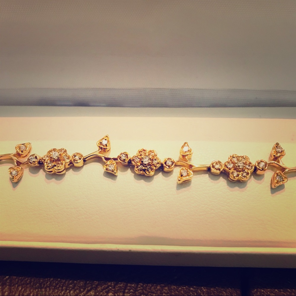 Bracelet